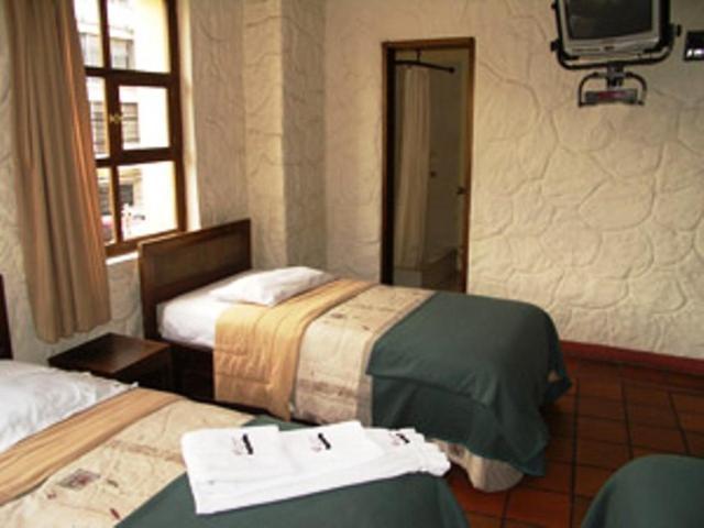 Hotel Quito Antiguo Oda fotoğraf